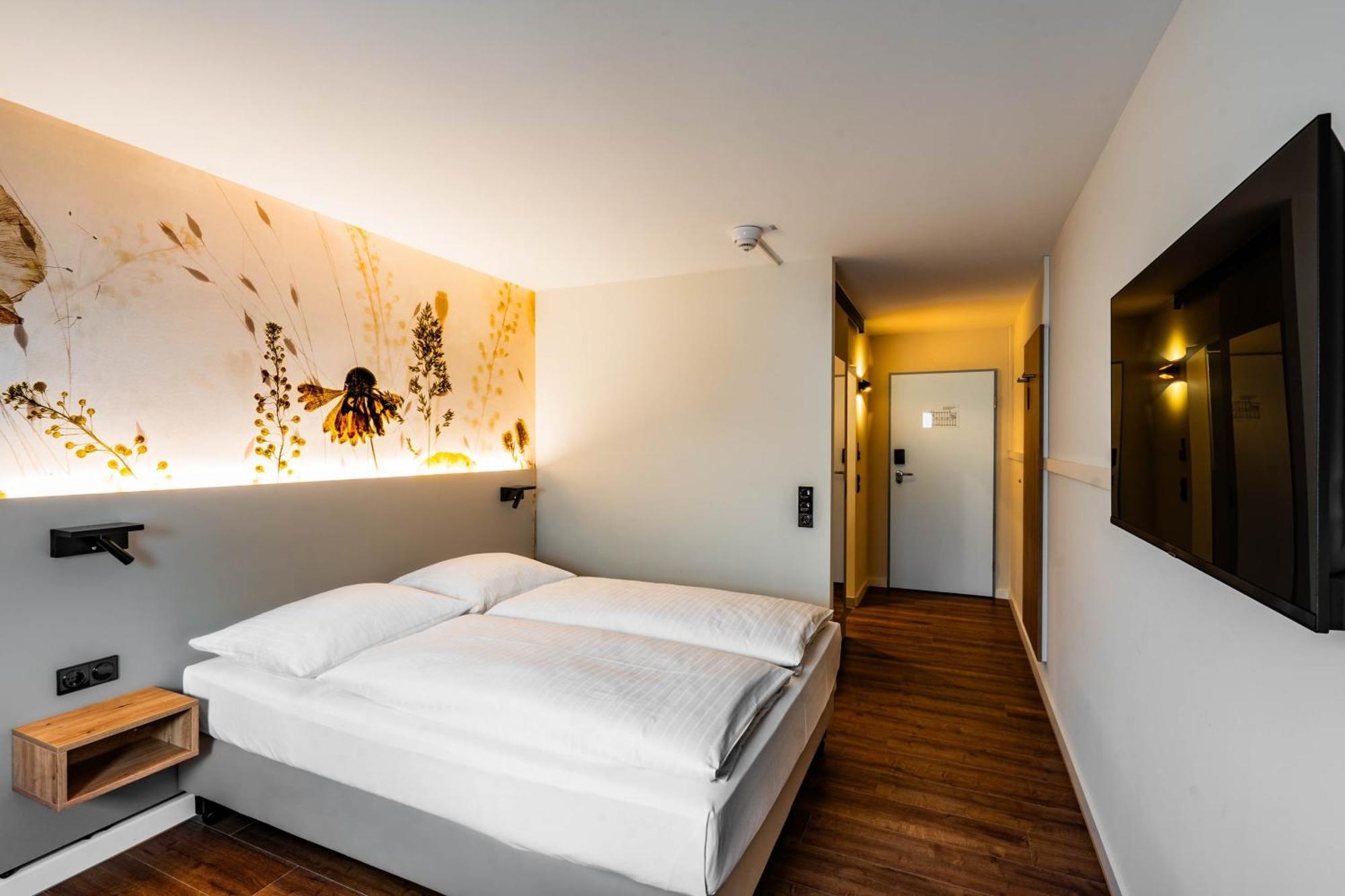 Bonjour Tagungshotel Stuttgart-Герлинген Экстерьер фото